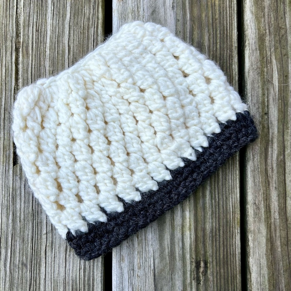 Handmade Crochet Ponytail Messy-Bun Beanie Hat
